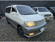 TOYOTA GRAND HIACE