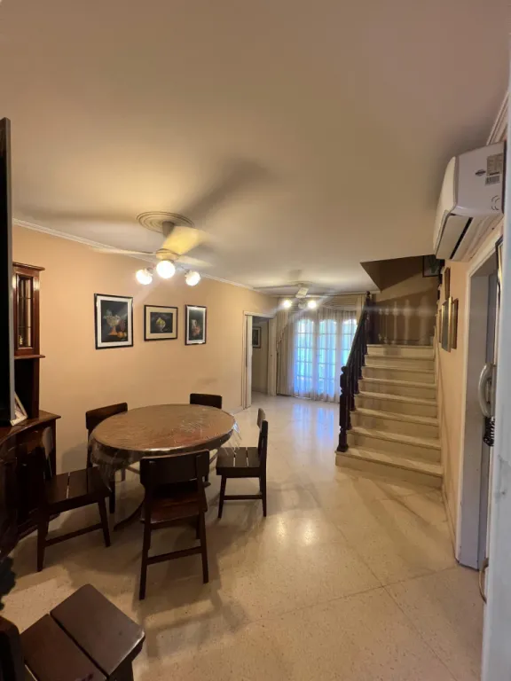 EN VENTA HERMOSA RESINDENCIA EN EL BARRIO MCAL. ESTIGARRIBIA — photo 2
