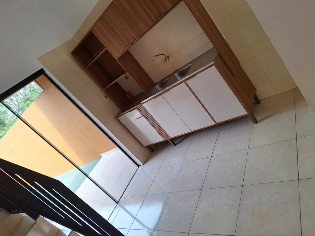 Alquiló duplex en Villa Elisa — foto 2