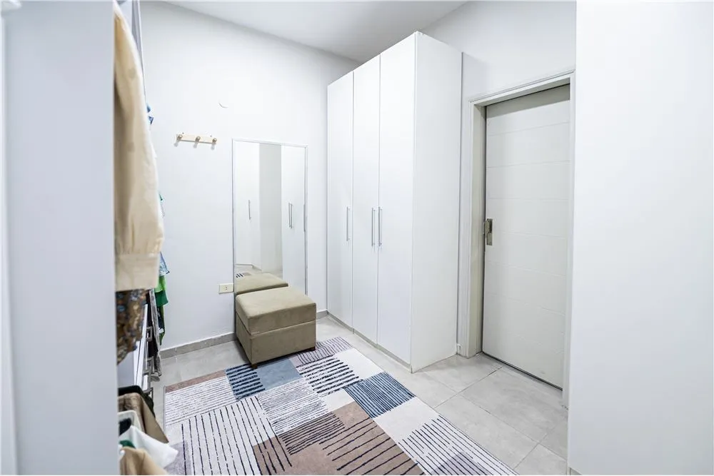 Vendo Amplio Duplex de 260 m2 en Villa Aurelia - LHO7408318 — photo 3