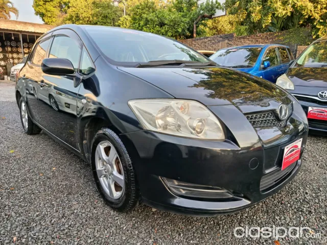 Toyota Auris 2009 - foto 2
