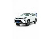 Toyota Fortuner SRV 2025