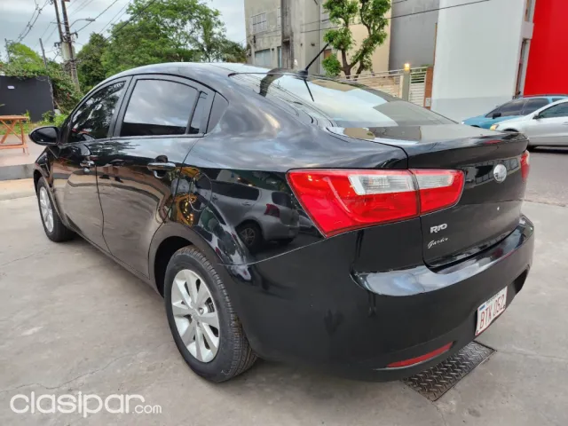 Kia Rio 2015 — foto 4