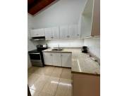 VENTA CASA 3 dormitorios Bo Kennedy Lambaré a 5 cuadras de la Avda Cacique Lambaré