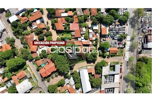 VENDO TERRENO EN OFERTA EN F. Z. NORTE CERCA DE AV. MCAL, LOPEZ — foto 2