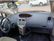 *TOYOTA VITZ ILL AÑO 2006* *RECIEN IMPORTADO* *COLOR BEIGE* *MOTOR 1.3* financio centrega