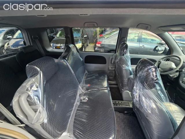 Toyota Sienta 2009 - foto 8