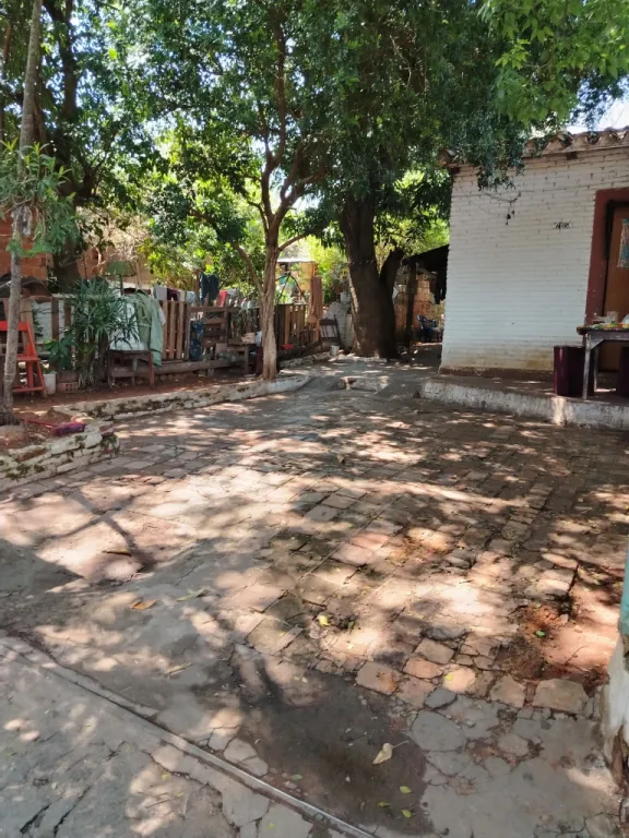 VENDO TERRENO CON CASA A DEMOLER — foto 3
