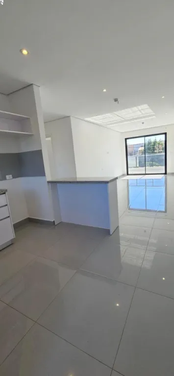 EN VENTA DEPTO EN LOMA MERLO LUQUE — foto 3