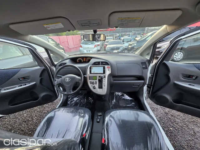 Toyota Ractis 2008 - foto 8