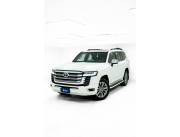 Toyota Land Cruiser VX 300 2025