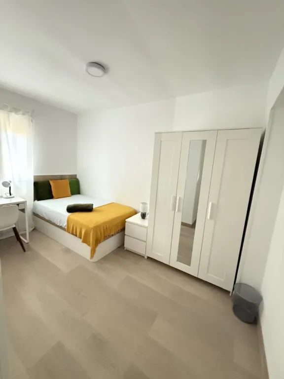 HABITACION CON BAÑO PRIVADO PARA ESTUDIANTES — foto 2
