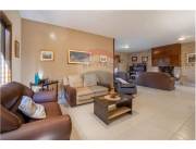 CASA EN SAJONIA VENTA