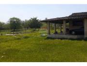 VENDO CASA EN AREGUA - COSTA FLEITAS SOBRE RUTA