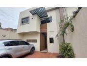 VENDO DÚPLEX EN BARRIO MBURUCUYÁ