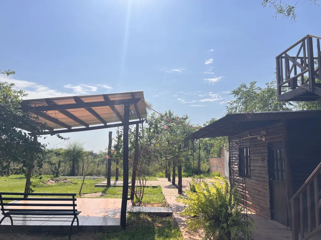 Terrenos en Ypacarai con arroyo — foto 2