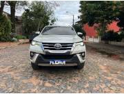 Toyota fortuner SRV año 2018