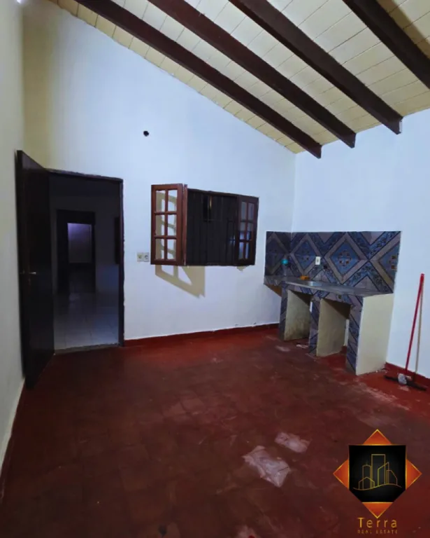 ¡CASA EN VENTA EN ÑEMBY, CENTRO! — foto 3