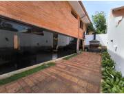 ALQUILO DUPLEX EN BARRIO LOS LAURELES (SIN MUEBLES)