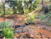 Hermosos terrenos en Ypacarai con arroyo