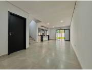VENDO DUPLEX A ESTRENAR EN LUQUE - B. ISLA BOGADO ZONA FIUNA DE TRES DORMITORIOS