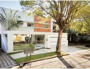 En Venta│Lujosa Residencia en Barrio Santo Domingo