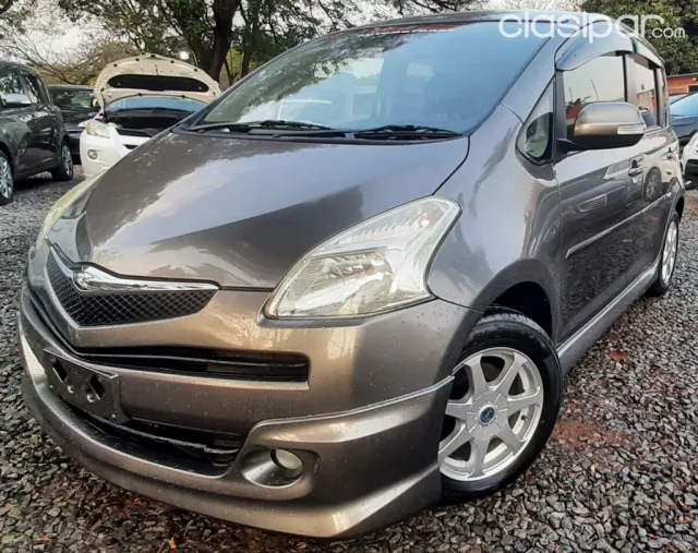 Toyota Ractis 2005 - foto 2