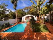 Vendo casa con piscina C. del Este – Alto Parana