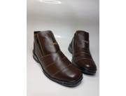 🌀 Bota Wrangler calce adulto disponible en 3 tonos de marrón 🌀 Calce 37 al 43 🌀 Preci