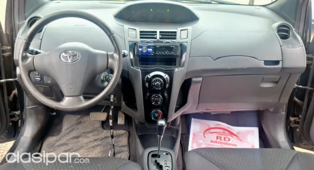 Toyota New Vitz 2009 - foto 2