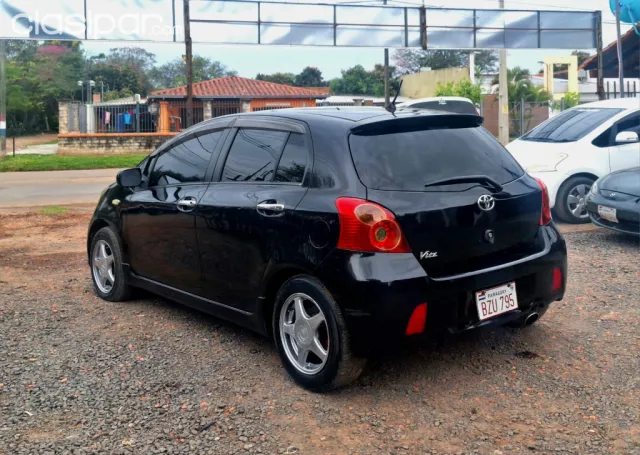 Toyota New Vitz 2009 — foto 7