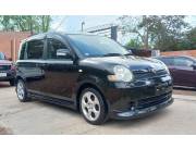 Unico toyota sienta importado de japon