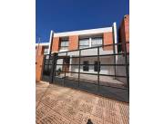 VENDO DÚPLEX EN LUQUE – BARRIO LOMA MERLO ID41242