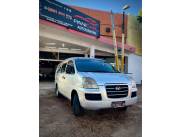 Hyundai H1 Starex 12 Pasajeros - Financiación Propia