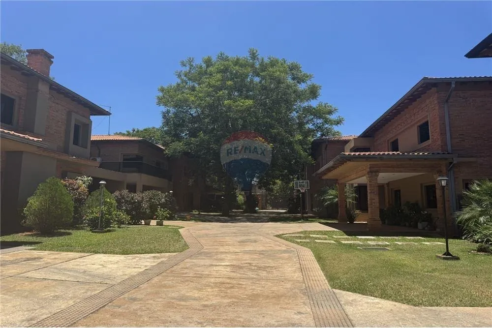 VENDO CASA EN BARRIO CERRADO - SAN LORENZO ZONA LAGUNA GRANDE — foto 3
