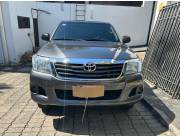 TOYOTA HILUX 2015