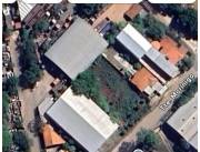 Vendo Terreno de 960 m2 en Zona Industrial de Mariano Roque Alonso - LLA7429707