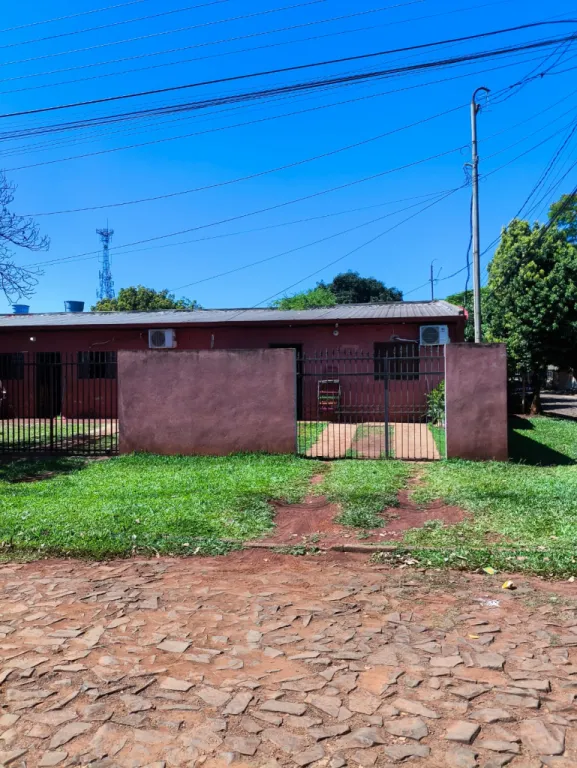 Casa con 4 ambientes para alquiler, a minutos de la UNINORTE y UNE en Ciudad del Este — foto 3