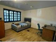 VENDO CASA - ZONA SHOPPING SAN LORENZO