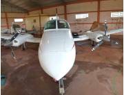 En venta Avión Bimotor de Carga y Pasajeros Cessna 402C año 1982
