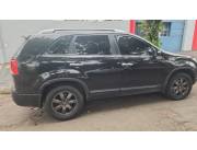 🚨 OFERTAAAA🚨 KIA SORENTO 3 HILERAS DE ASIENTO. COLOR NEGRO.DIESEL. AUTOMATICA AÑO 2012