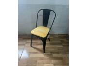 SILLA FIJA TOLIX ASIENTO DE MADERA NEGRO (claro)