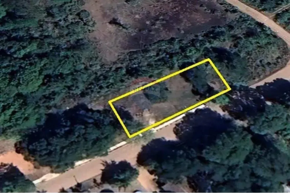 VENDO INTERESANTE TERRENO EN AREGUA — foto 2