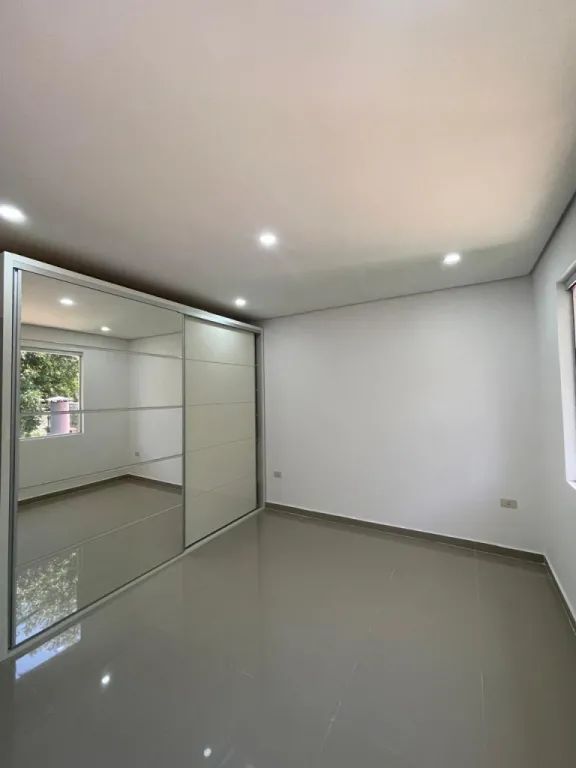 Duplex en Lambaré- nuevo — foto 3