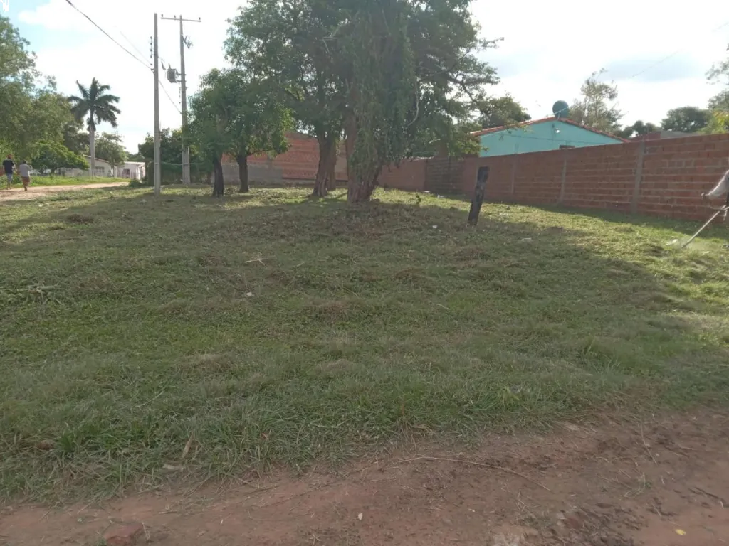 TERRENO EN ESQUINA EN LIMPIO PIQUETE CUE FRACCION EL PEÑON — foto 2