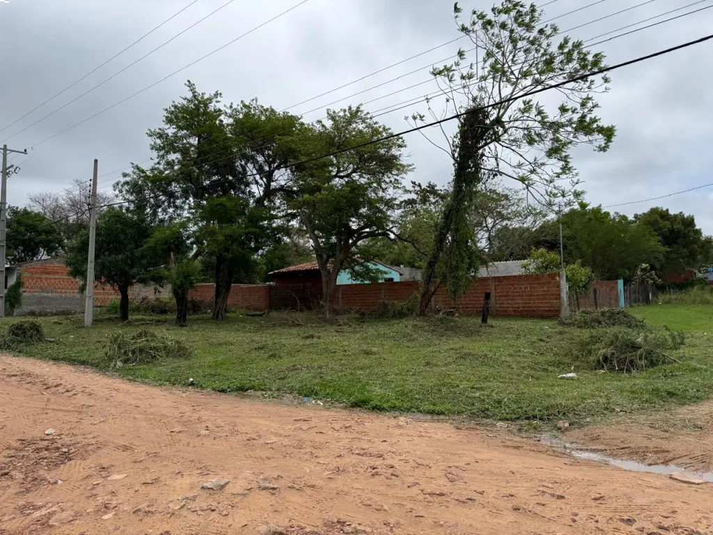 TERRENO EN ESQUINA EN LIMPIO PIQUETE CUE FRACCION EL PEÑON — foto 3