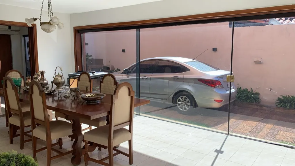 LOS LAURELES, PRIMICIA: DÚPLEX EN ALQUILER, 3 DORMIT, AMPLIOS AMBIENTES, JARDÍN, PARRILLA. — foto 3