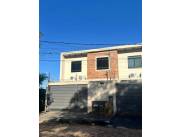 ALQUILO HERMOSO DÚPLEX 3 DORMITORIOS – BARRIO LOMA MERLO, LUQUE
