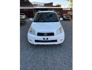 🚗 Toyota Rush 2010 📦 Recién importado ✅ Motor naftero 1.5 ✅ Automático ✅ Aire acondicio
