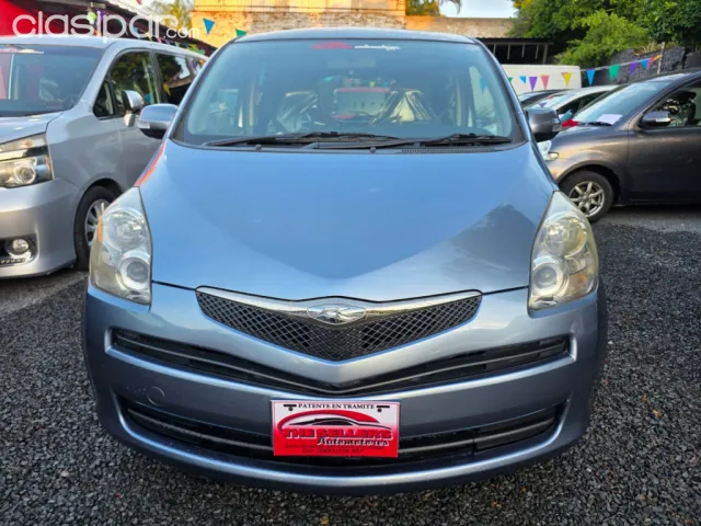Toyota Ractis 2009 - foto 2